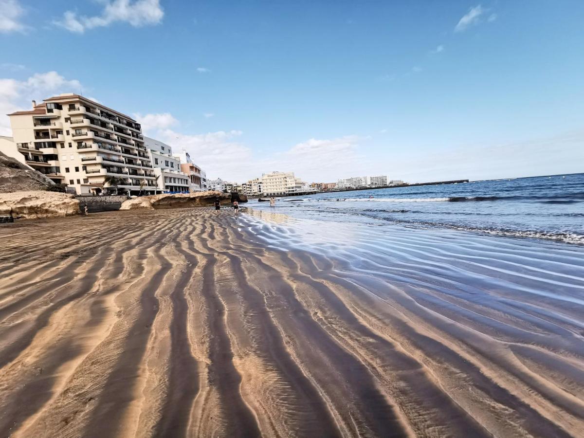 Home2Book BeachFront El Médano Exterior foto